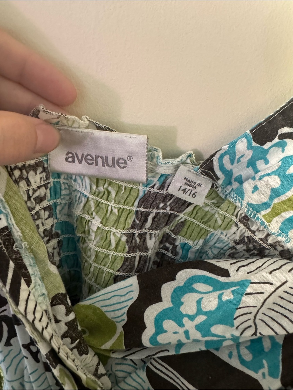 Avenue Floral Sleeveless Faux Wrap Midi Dress Size 14/16 - Picture 2 of 3
